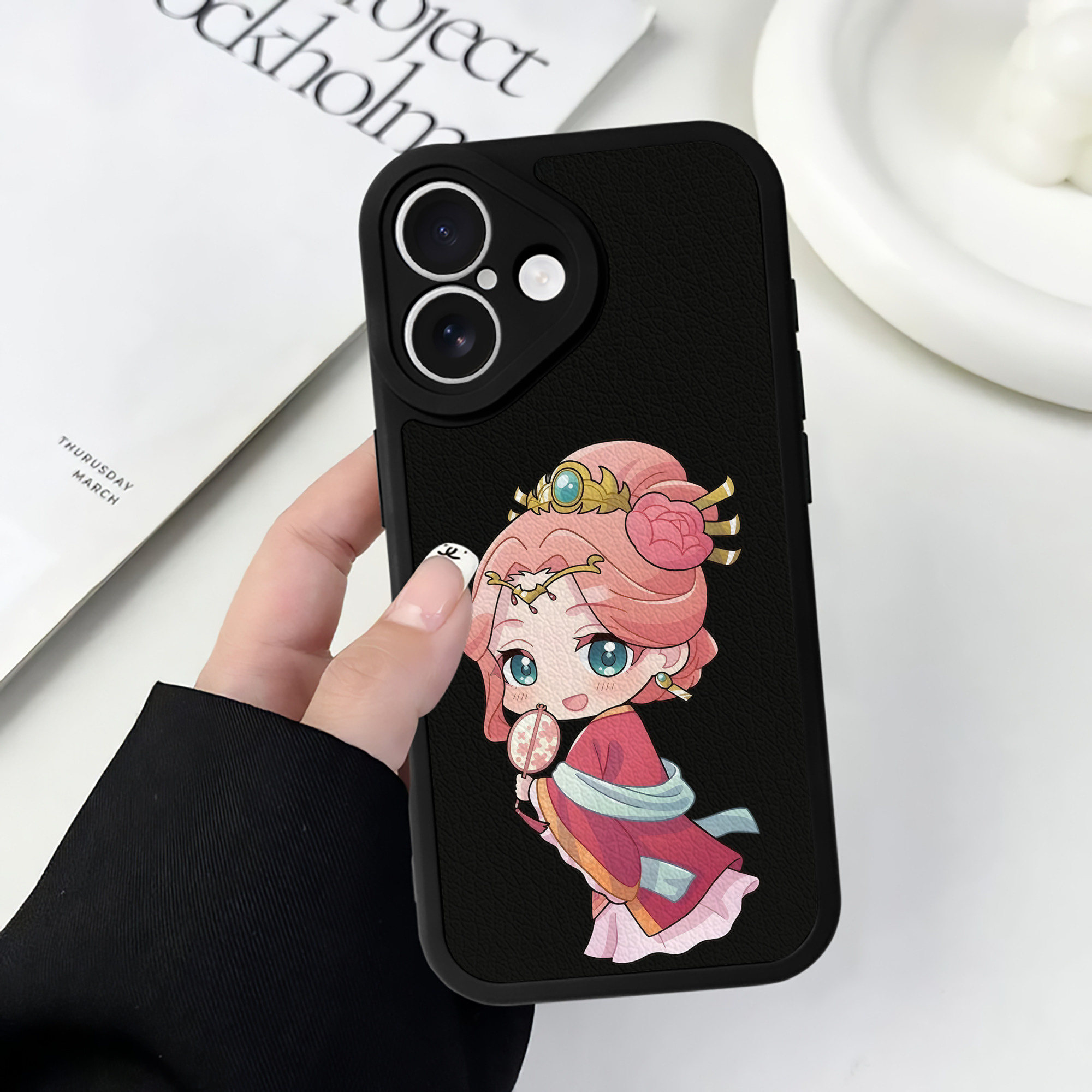 薬屋のひとりごと The Apothecary Diaries 【iPhone 16シリーズ対応】シリコンスマホケース（レザー調） 材質：シリコン